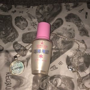 Jeffree Star ⭐️Liquid Frost in Frost Bite .